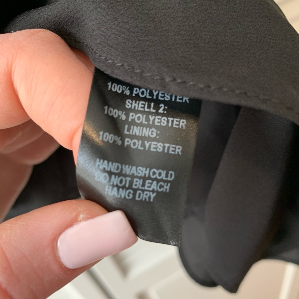 Lulu’s Camisole With Netting Neckline - image 4